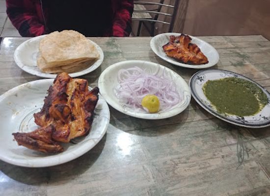 pakistan/karachi/gulshan-e-iqbal/restaurant/taste-inn-fast-food