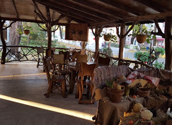 romania/hunedoara/restaurant/roma