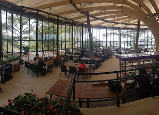 vietnam/dalat/valley-of-love/restaurant/nha-hang-arapang