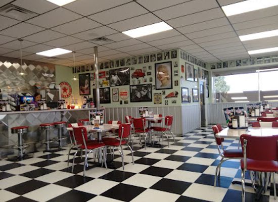 oklahoma/chickasaw-country/restaurant/boomarang-diner