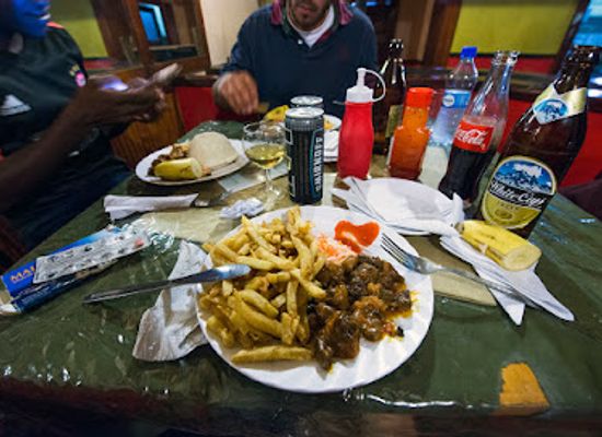 kenya/lake-bogoria/restaurant/will-s-pub-restaurant