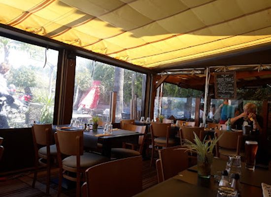france/saint-tropez/restaurant/le-bikini
