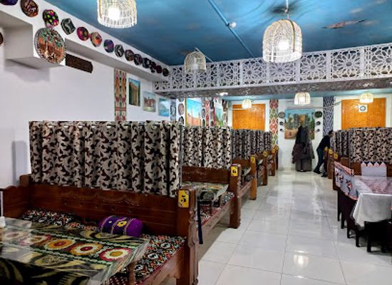 tajikistan/hisor-valley/restaurant/qurutobkhona-i-navruzi