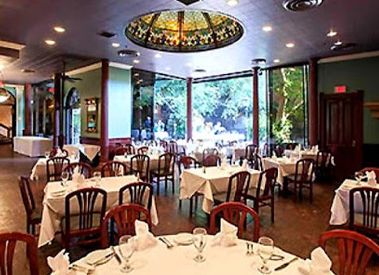 california/gold-country/restaurant/the-firehouse-restaurant