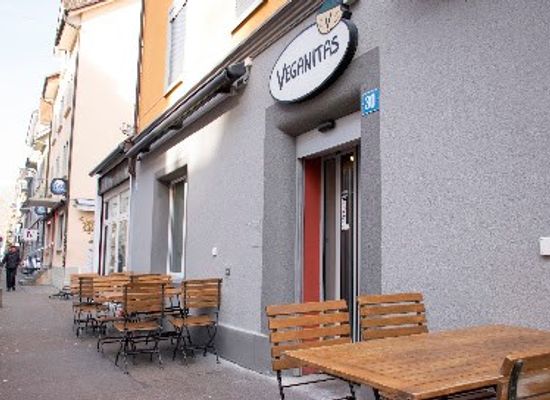 switzerland/zurich/restaurant/veganitas