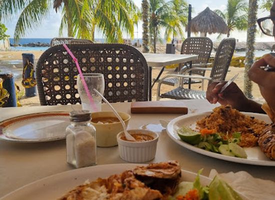curacao/groot-santa-martha/restaurant/sea-side-terrace