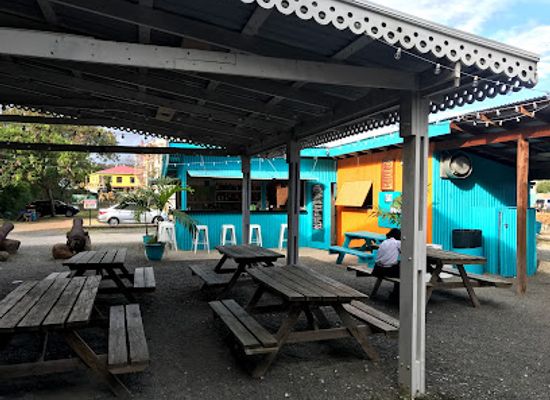 grenada/saint-mark/restaurant/container-park
