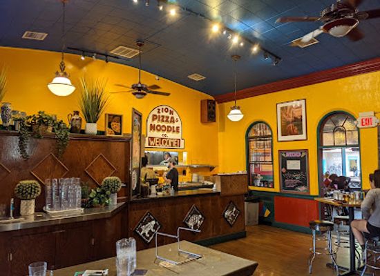 utah/mt-carmel/restaurant/zion-pizza-noodle-co