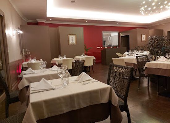 france/languedoc/restaurant/restaurant-de-la-paix
