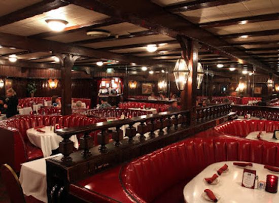 california/burbank/restaurant/smoke-house-restaurant