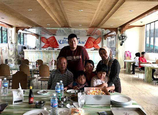 indonesia/sulawesi/restaurant/ulu-juku-catering-and-restaurant
