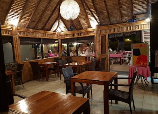 french-polynesia/bora-bora/restaurant/the-lucky-house-fare-manuia-restaurant