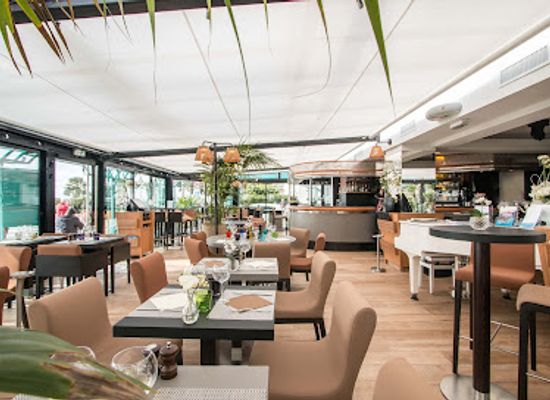 france/nice/promenade-des-anglais/restaurant/les-jardins-du-capitole