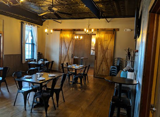 connecticut/danbury/restaurant/j-law-kitchen-craft-bar