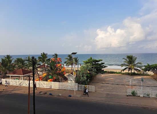 sierra-leone/john-obey-beach/restaurant/roy-hotel-restaurant