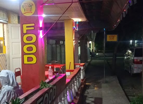 tanzania/tanga/restaurant/foodie-food
