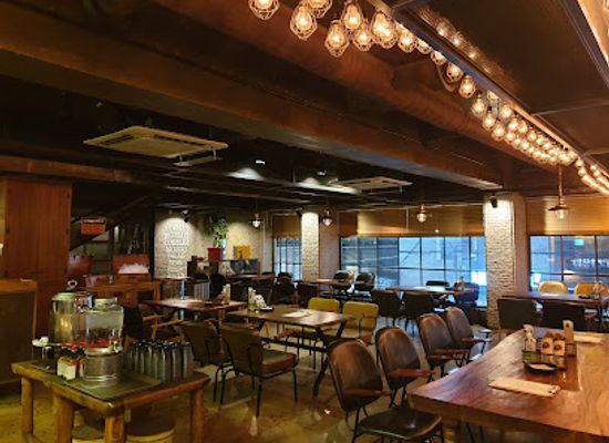 south-korea/daegu/dongseongno/restaurant/vinplus