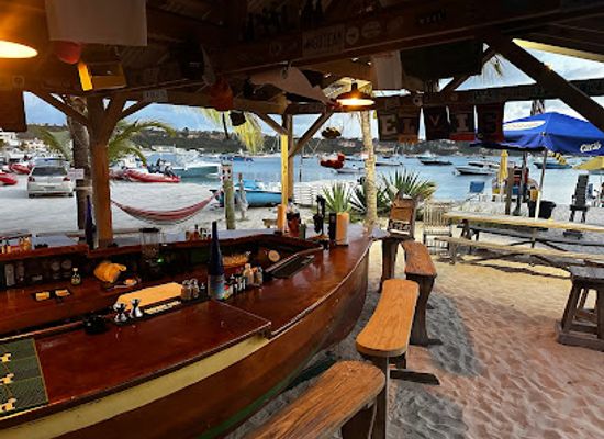 anguilla/stoney-ground/restaurant/elvis-beach-bar