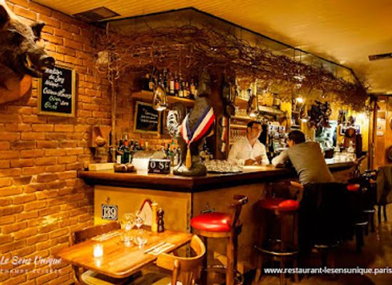 france/paris/champs-elysees/restaurant/le-sens-unique