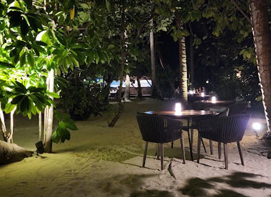 maldives/faafu-atoll/restaurant/cargo