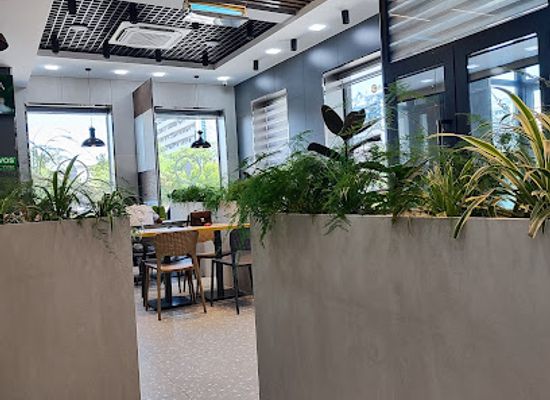 uzbekistan/navoi/restaurant/evos