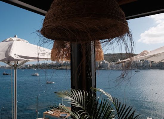 malta/mistra-bay/restaurant/apulia