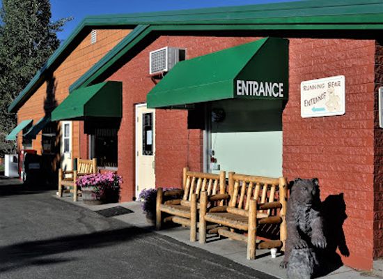 wyoming/absaroka-range/restaurant/running-bear-pancake-house