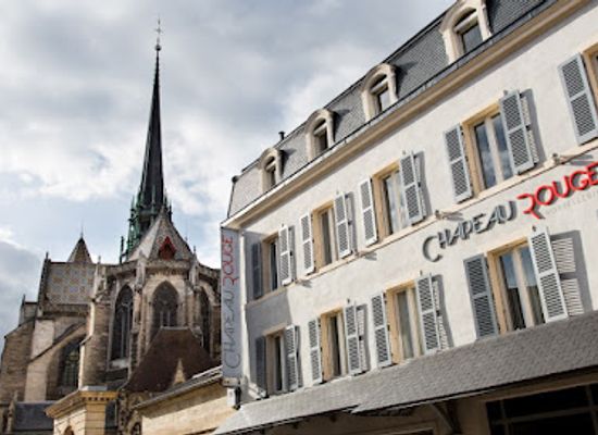 france/dijon/restaurant/hostellerie-du-chapeau-rouge