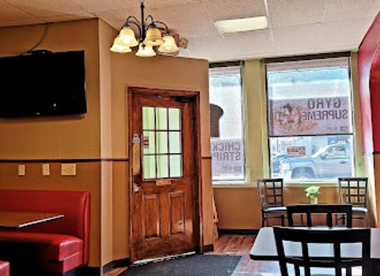 iowa/dubuque/restaurant/zoro-s-gyros