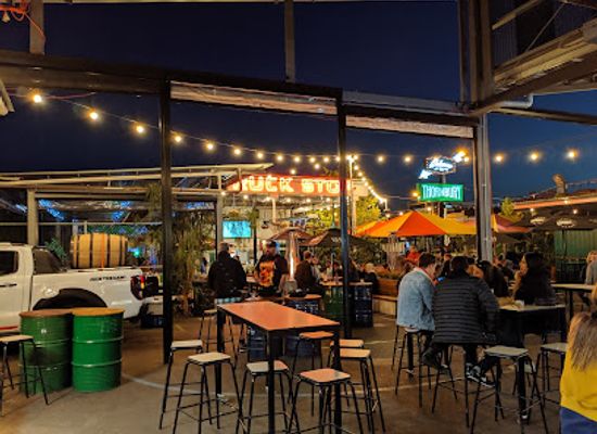 australia/new-england/restaurant/welcome-to-thornbury