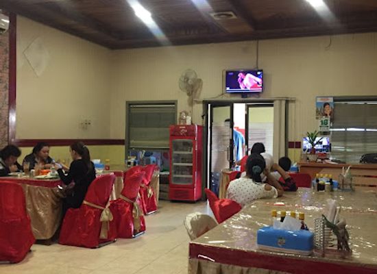indonesia/tanjung-puting-national-park/restaurant/rumah-makan-dunia-laut