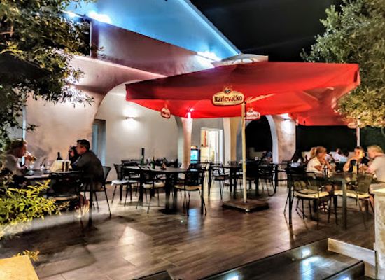 croatia/paklenica-national-park/restaurant/b-t-restaurant