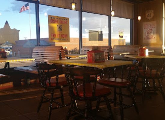 wyoming/rock-springs/restaurant/dickey-s-barbecue-pit