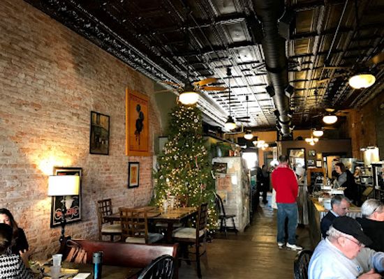 iowa/little-switzerland/restaurant/simply-cafe