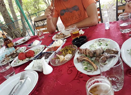 azerbaijan/shaki-zaqatala-region/restaurant/qizilqazma-restaurant