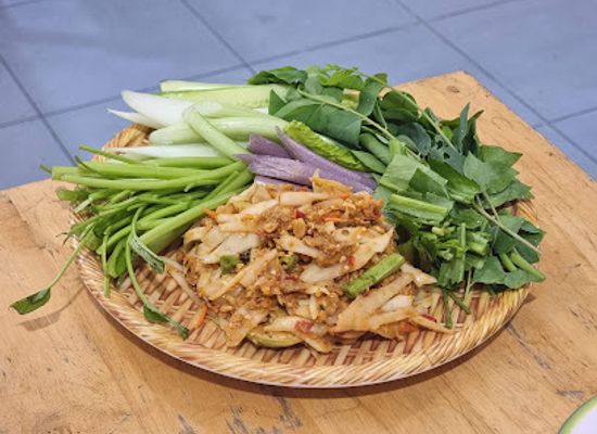 cambodia/battambang/sangkat-svay-por/restaurant/col-chet-bok-lhong