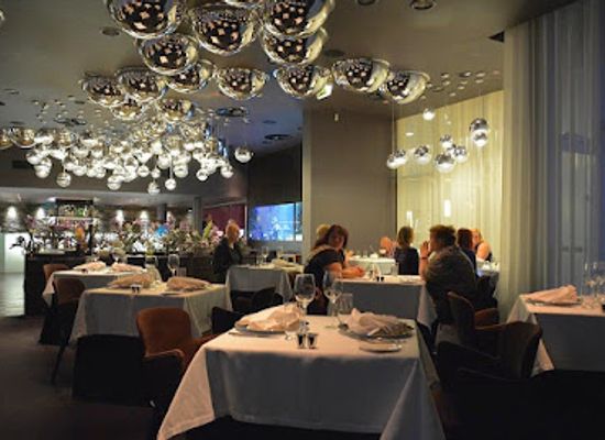 estonia/rakvere/restaurant/parqali-resto-grill