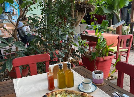 turkiye/kas/restaurant/lily-s-corner
