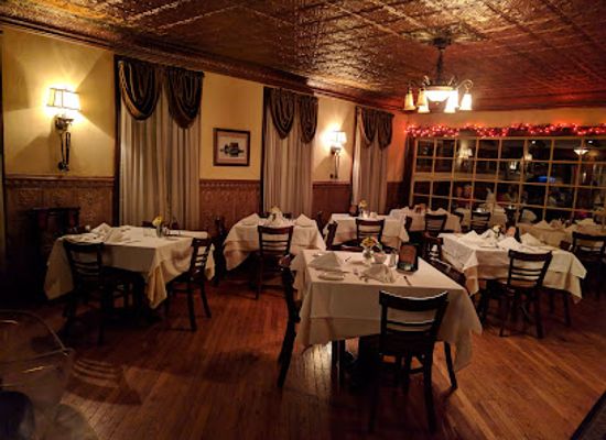 new-york/hudson-valley/restaurant/lakeview-house