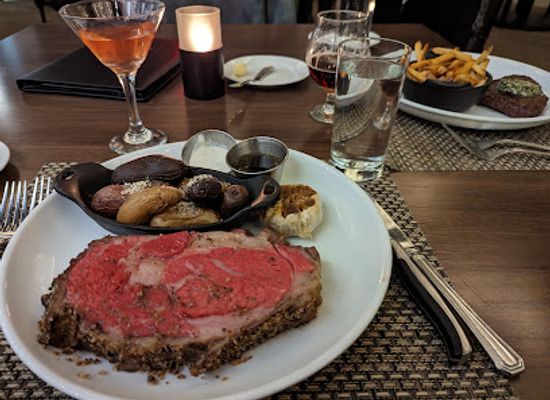 kansas/osage-cuestas/restaurant/6s-steakhouse