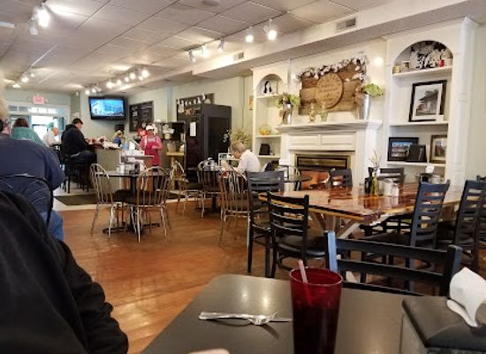 kentucky/bardstown/restaurant/pat-s-place