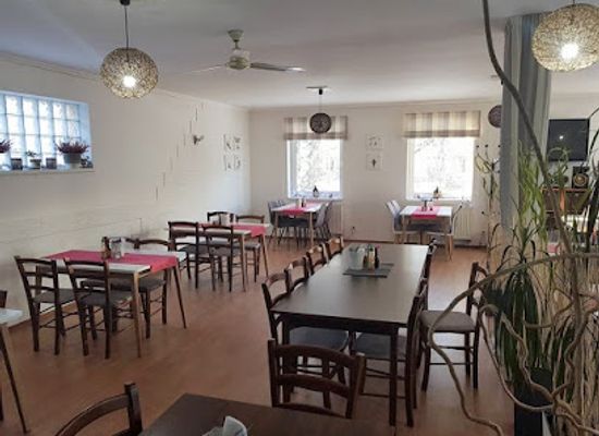 slovakia/banska-bystrica/restaurant/persia-restaurant-pizzeria