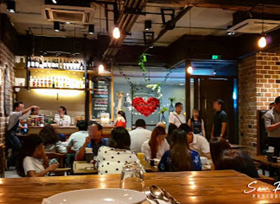 philippines/northern-mindanao/restaurant/circa-1850