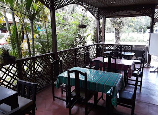 guatemala/caribbean-coast/restaurant/el-manglar
