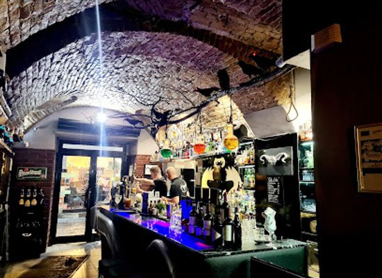 italy/turin/restaurant/la-casa-del-demone