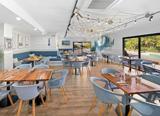 australia/mid-north-coast/restaurant/henry-s-restaurant-and-bar