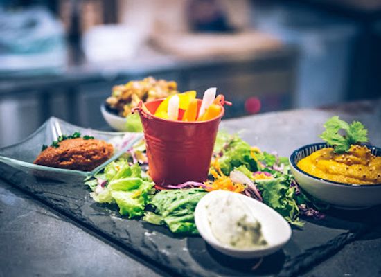 new-caledonia/poya/restaurant/chai-de-l-hippodrome