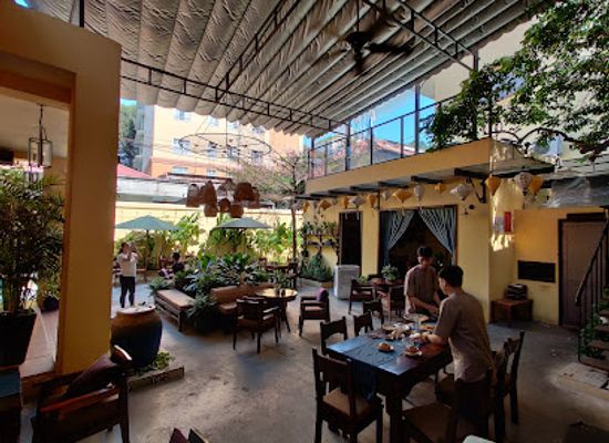 vietnam/ho-chi-minh-city/district-3/restaurant/chay-garden-quan-3-vegetarian-restaurant-coffee
