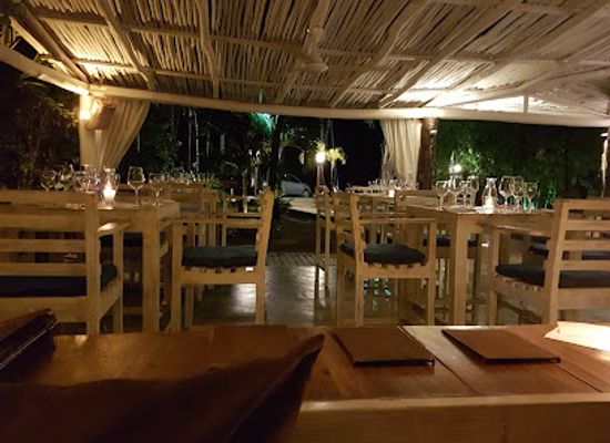 dominican-republic/samana-peninsula/restaurant/el-lugar