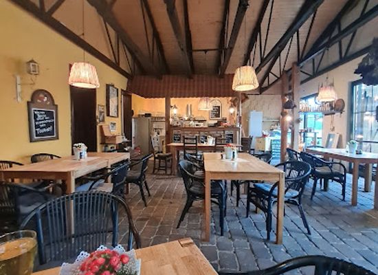 germany/pomerania/restaurant/die-bunte-kuh